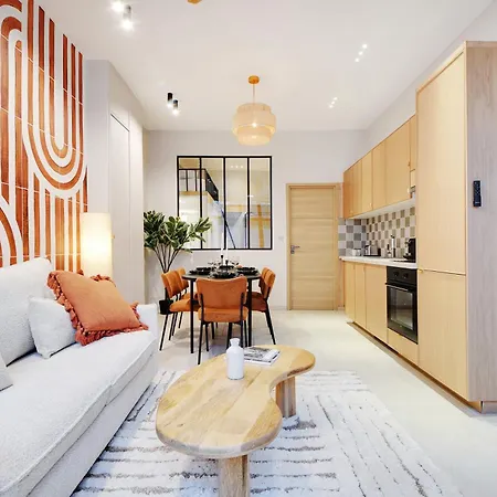 Superbe Appartement- 7p- Sacre Coeur Ramey I Apartamento