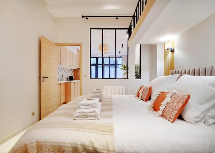 Superbe Appartement- 7p- Sacre Coeur Ramey I Παρίσι