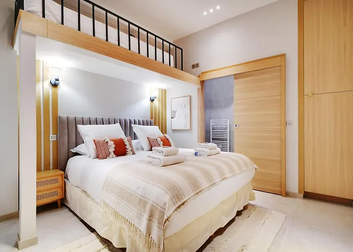 Superbe Appartement- 7p- Sacre Coeur Ramey I Παρίσι